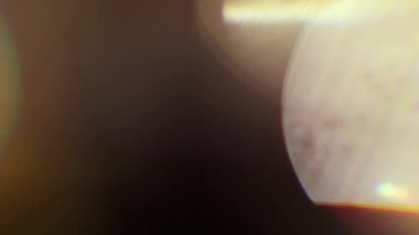 Stüdyoda Siyah Arkaplan Üzerine Gerçek Lens Fişeği Çekimi