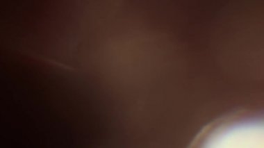 Stüdyoda Siyah Arkaplan Üzerine Gerçek Lens Fişeği Çekimi