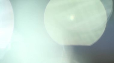 Stüdyoda Siyah Arkaplan Üzerine Gerçek Lens Fişeği Çekimi