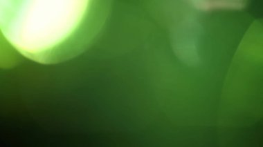 Stüdyoda Siyah Arkaplan Üzerine Gerçek Lens Fişeği Çekimi