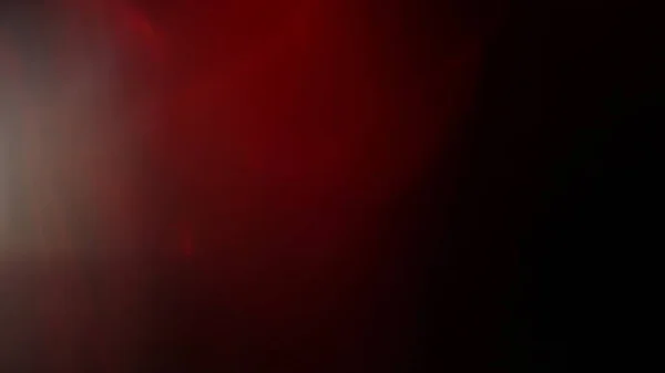 Stüdyoda Siyah Arkaplan Üzerine Gerçek Lens Fişeği Çekimi