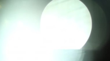 Stüdyoda Siyah Arkaplan Üzerine Gerçek Lens Fişeği Çekimi