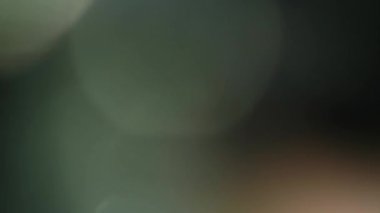 Stüdyoda Siyah Arkaplan Üzerine Gerçek Lens Fişeği Çekimi