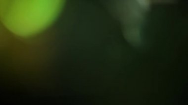 Stüdyoda Siyah Arkaplan Üzerine Gerçek Lens Fişeği Çekimi
