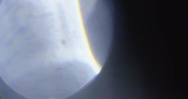 Stüdyoda Siyah Arkaplan Üzerine Gerçek Lens Fişeği Çekimi