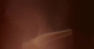 Stüdyoda Siyah Arkaplan Üzerine Gerçek Lens Fişeği Çekimi