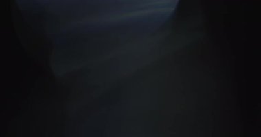 Stüdyoda Siyah Arkaplan Üzerine Gerçek Lens Fişeği Çekimi