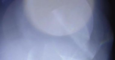 Stüdyoda Siyah Arkaplan Üzerine Gerçek Lens Fişeği Çekimi
