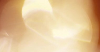 Stüdyoda Siyah Arkaplan Üzerine Gerçek Lens Fişeği Çekimi