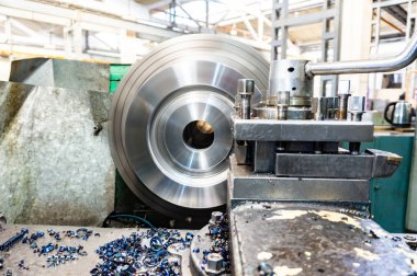 Makine metal işleme. Üretim çalışmalarında dönüm