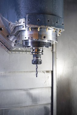 Cnc Torna Freze Makinası üzerinde kafa işleme üzerinde sabit matkap