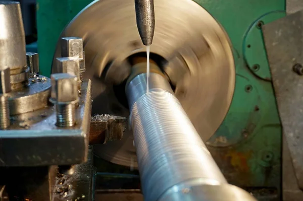 Roscando Eje Máquina Cortador Mecánico —  Fotos de Stock