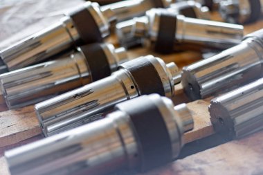 Cnc frezeleme için mandrels, matkap uçları, saplar.