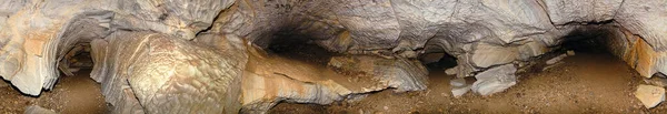 ノルウェーのマルモロッタン（大理石の洞窟）の回廊交差点の360度パノラマ — ストック写真