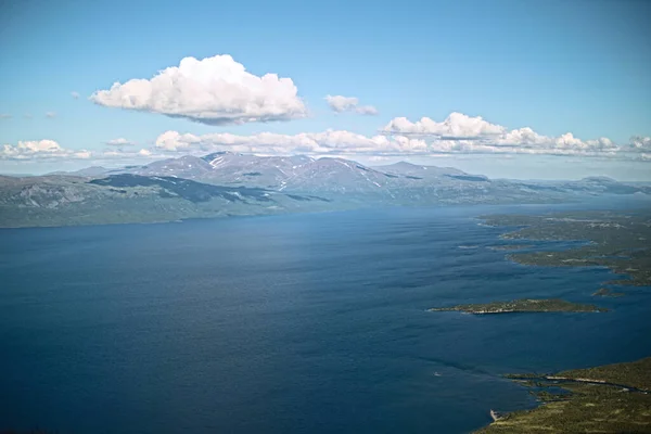 Вид Озеро Торнетраск Гори Нуолья Норрботені Швеція — стокове фото