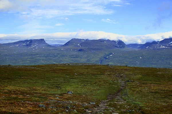 Sentier Menant Vallée Abisko Lrapporteur — Photo