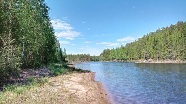 İsveç, Vasterbotten 'deki Skelleftealven nehri..