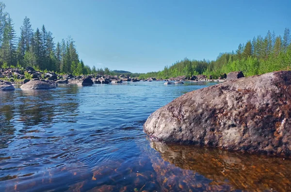 Płytka Nieuregulowana Część Rzeki Skellefte Szwecji — Zdjęcie stockowe