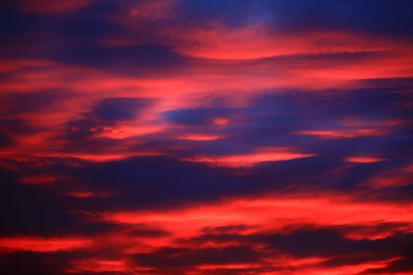 Impressive Cloudscape Illuminated Sun — Stock Photo, Image