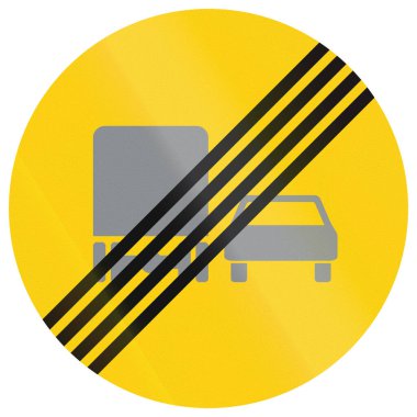 Prohibitory road sign in Finland - Overtaking prohibition for trucks ends.