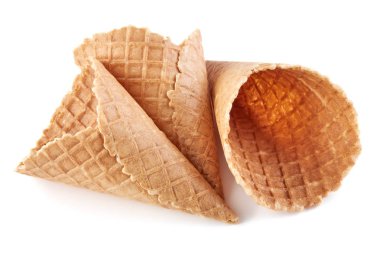 Waffle dondurma külahı beyaz arka planda izole