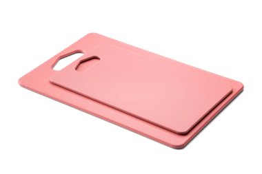 Kesme tahtası. Beyaz arka planda plastik mutfak tahtası. Mutfak eşyaları.