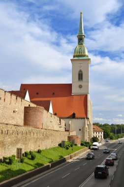 St. Martin Katedrali'nin manzarası. Bratislava. Slovakya.
