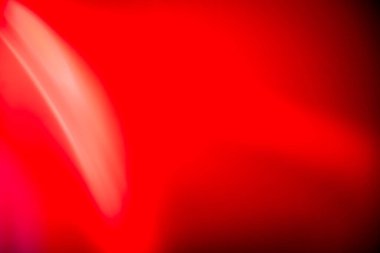 Soyut kırmızı ve pembe bulanık ışık arkaplanı. Bulanık hareket gradyan karışık renk arkaplanı. Yaratıcı tasarım, pazarlama malzemeleri, teknolojik görseller ve modern grafik sanat projelerinde kullanım için ideal.