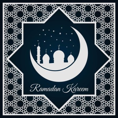 Hilal ay ve Arap süsü, İslami desen üzerinde cami silueti bulunan Ramazan Kareem tebrik kartı veya afişi. 