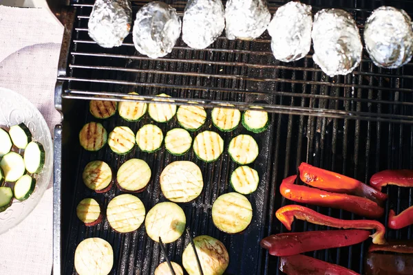 Gemüse Und Kartoffeln Freien Grillen Und Grillen — Stockfoto