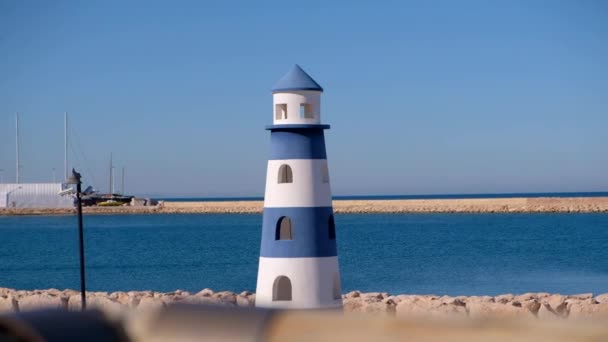 Statische Weergave Van Kleine Vuurtoren Spaanse Stad Denia Middellandse Zee — Stockvideo