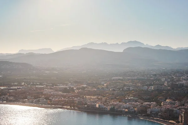 西班牙科斯塔布兰卡阳光明媚的地中海海景 — 图库照片