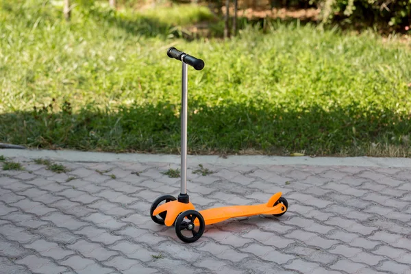 Orange Children Scooter Stands Road Summer Rest Sport — Stock Photo, Image