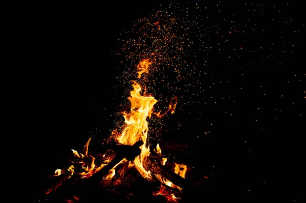 Close View Burning Campfire Dark Abstract Background — Stock Photo, Image