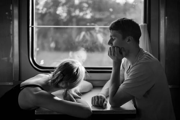 Black White Photo Romantic Couple Lovers Travelling Train — Stock Photo, Image