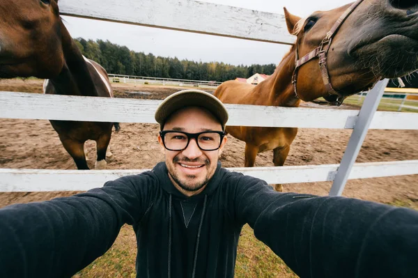 Camera Point View Young Man Taking Selfie Domestic Horses — Stock Photo, Image