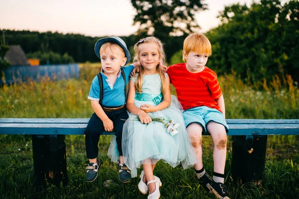 Cute Happy Kids Summer Day Countryside — Stock Photo, Image