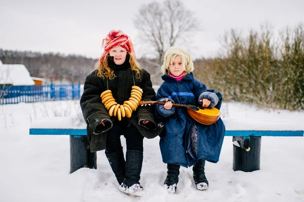 Grappige Kleine Meisjes Het Platteland Winter Dag — Stockfoto