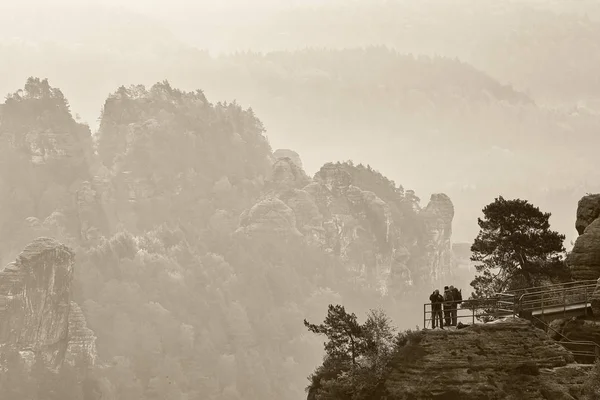 Elbe Montagnes Grès Bastei Suisse Saxonne Parc National Allemagne — Photo