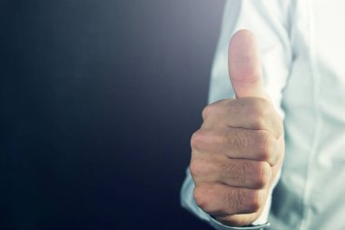 yukarı hareket ile işadamı