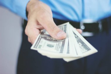  Adam para yayılmasını görüntüleme 