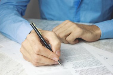 Masaüstü üzerindeki iş kavramı belgeler