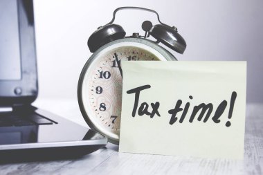 Zaman para kavramıdır.