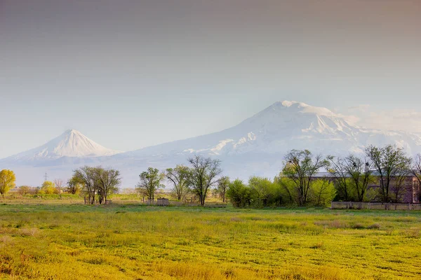 Coucher de soleil sur le Mont Ararat depuis Armnie — Stockfoto