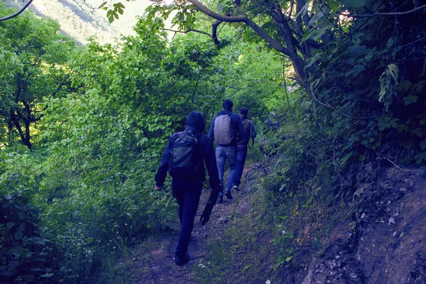 摄影师旅行 拍摄美丽的风景 — 图库照片