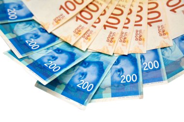 Beyaz arka plan üzerinde izole yığın yüz, iki yüz şikel,