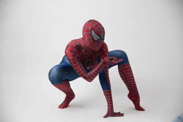Israel Tel Aviv Octubre 2018 Hombre Disfrazado Spiderman Frente Centro —  Fotos de Stock