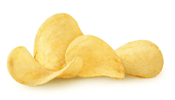 Изолированные чипы. Группа картофельных чипсов на белом фоне с контуром обрезки — стоковое фото