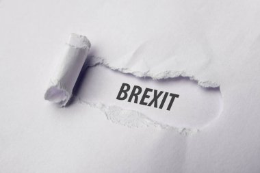 Beyaz Yırtık Kağıt üzerinde Brexit. Boşluğu kopyala