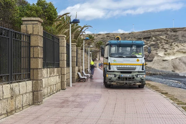 Espagne Tenerife Mai 2018 Voiture Iveco Pour Nettoyer Les Rues — Photo